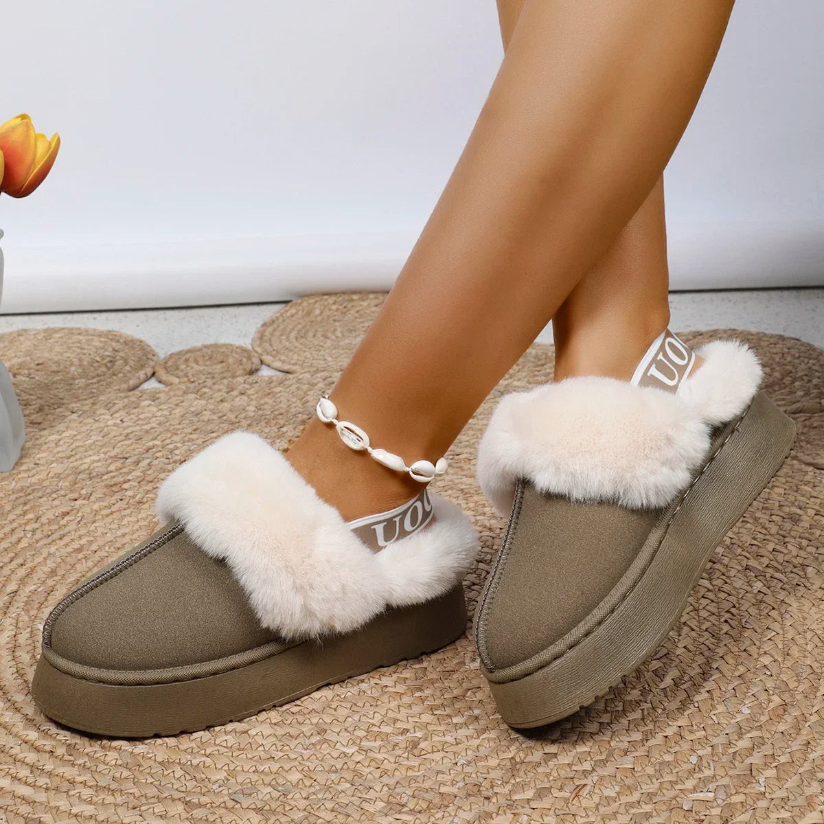 Women's Luxury Warm Cotton Slippers 2024 Autumn Winter Designer Round Toe Shallow Sandals Platform Shoes Slides Botas De Mujer